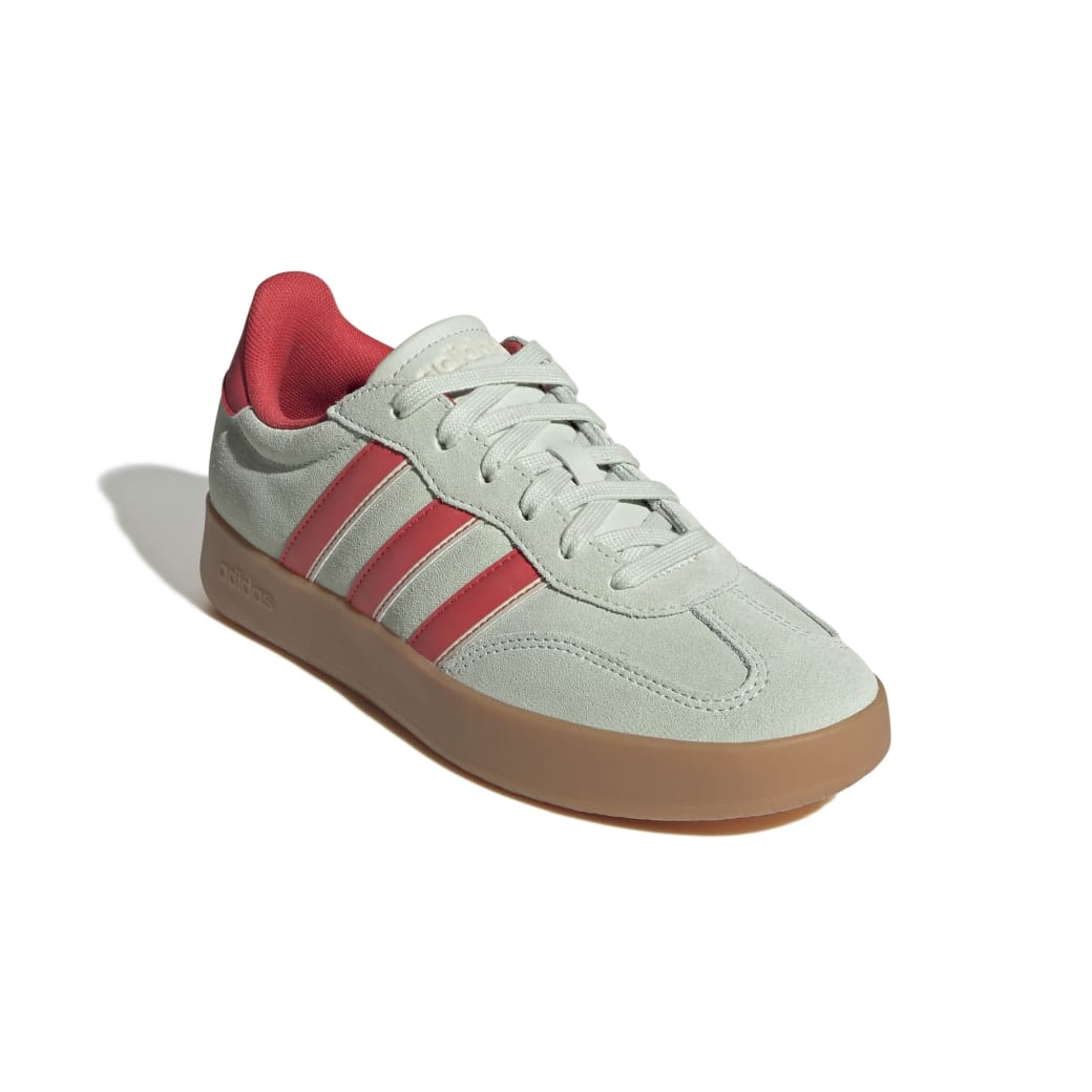 JP7109_6_FOOTWEAR_Photography_Front Lateral Top View_white